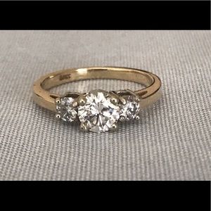 3 stone diamond ring 14k yellow gold